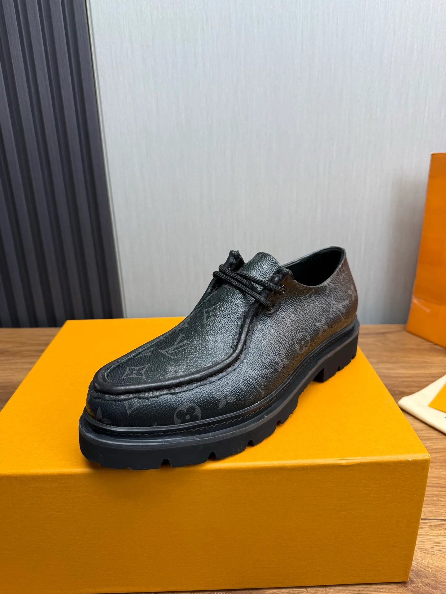 Factory 680💰 LV. Men's business casual leather shoes, all made of imported original brand leather, just to create a more comfortable wearing experience, original non-slip and wear-resistant outsole ✔️16-45 (38.45 non-returnable)